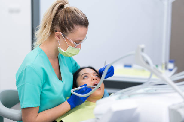 Best Emergency Dental Extractions in Rancho Santa Fe, CA